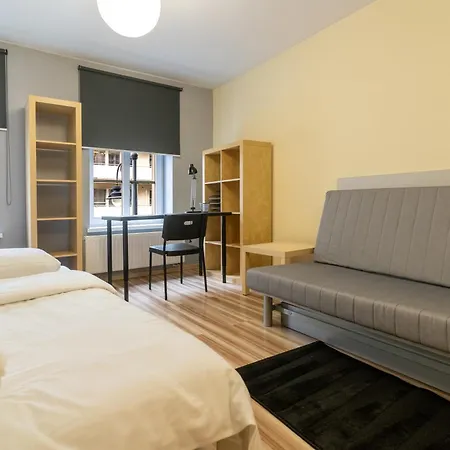 By Bookinghost Katowice